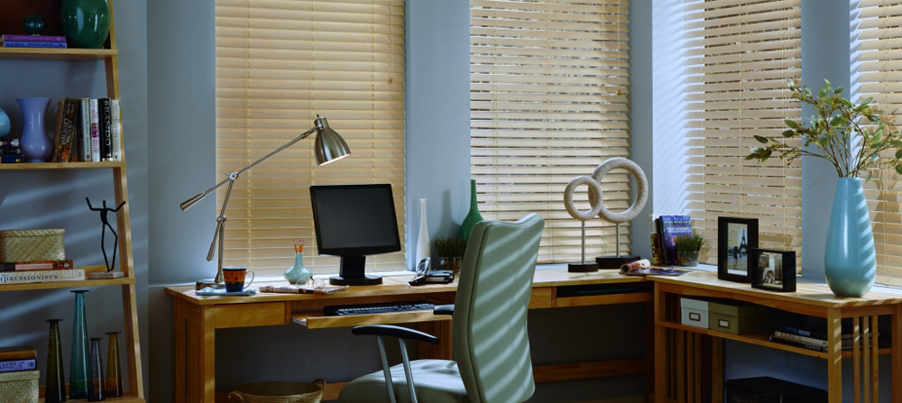 tan blinds & home office desk - blinds san diego